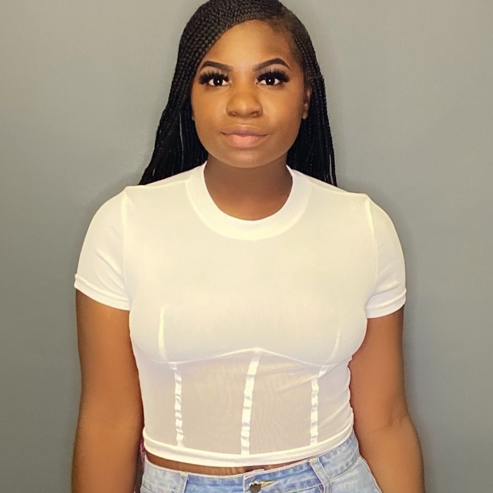 Crop Tops - Picture 3 of 3